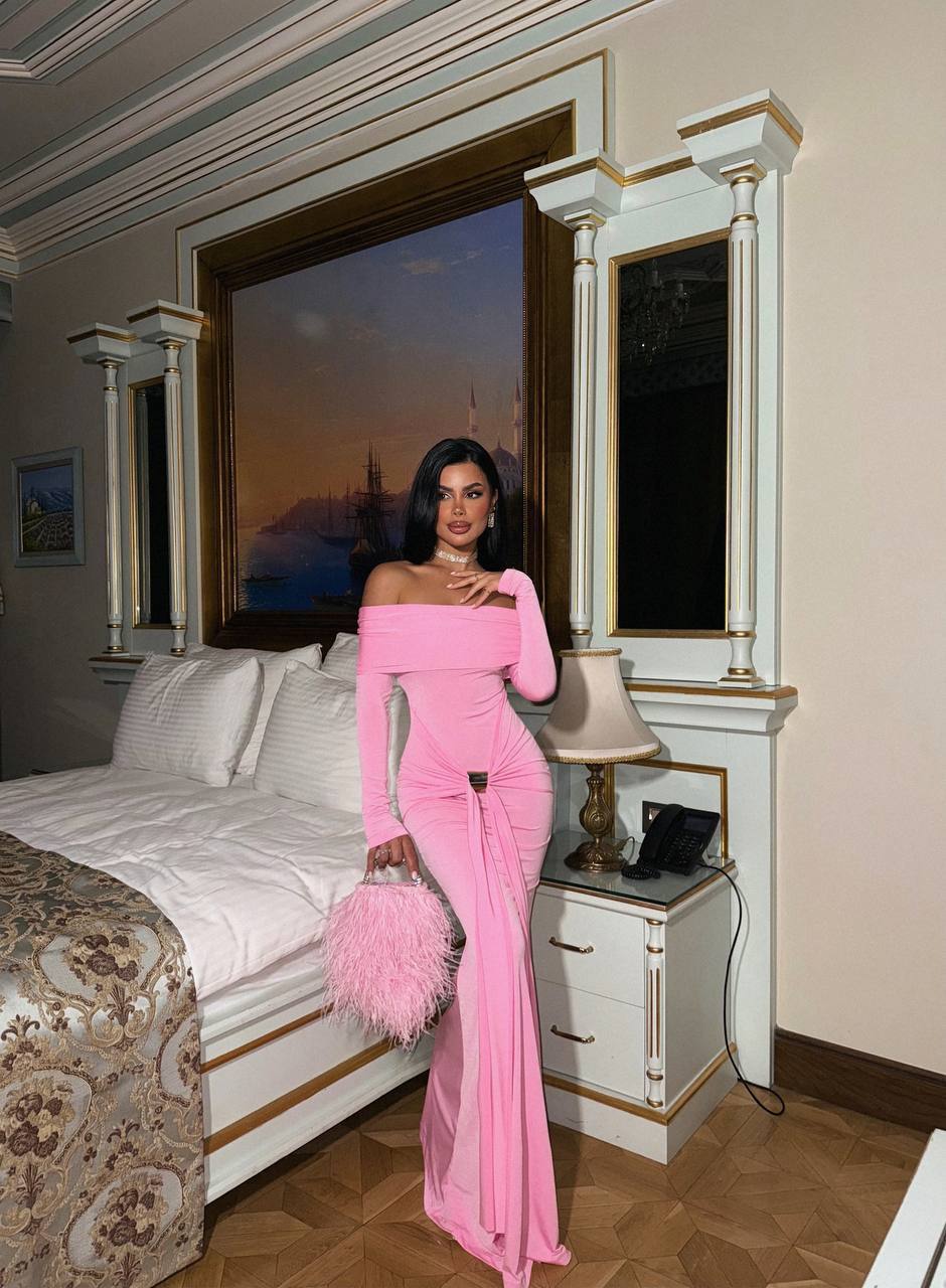 Pink long sleeve Dress