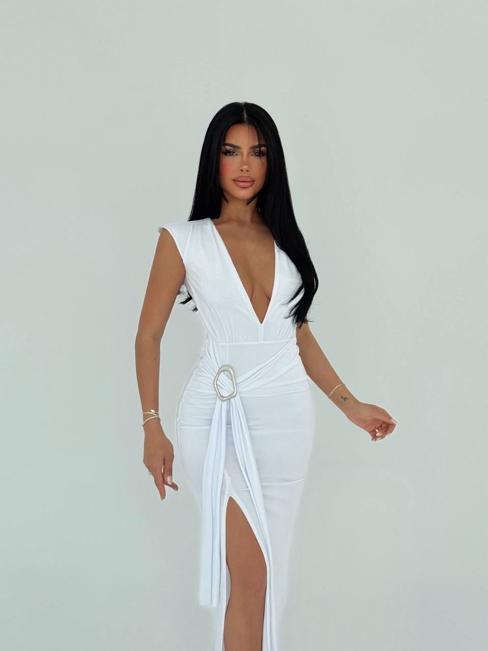 White basic long dress