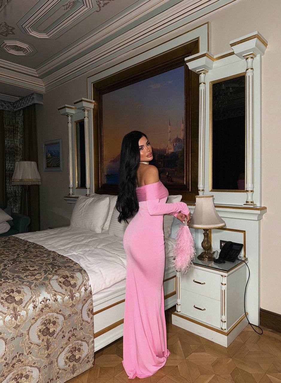 Pink long sleeve Dress