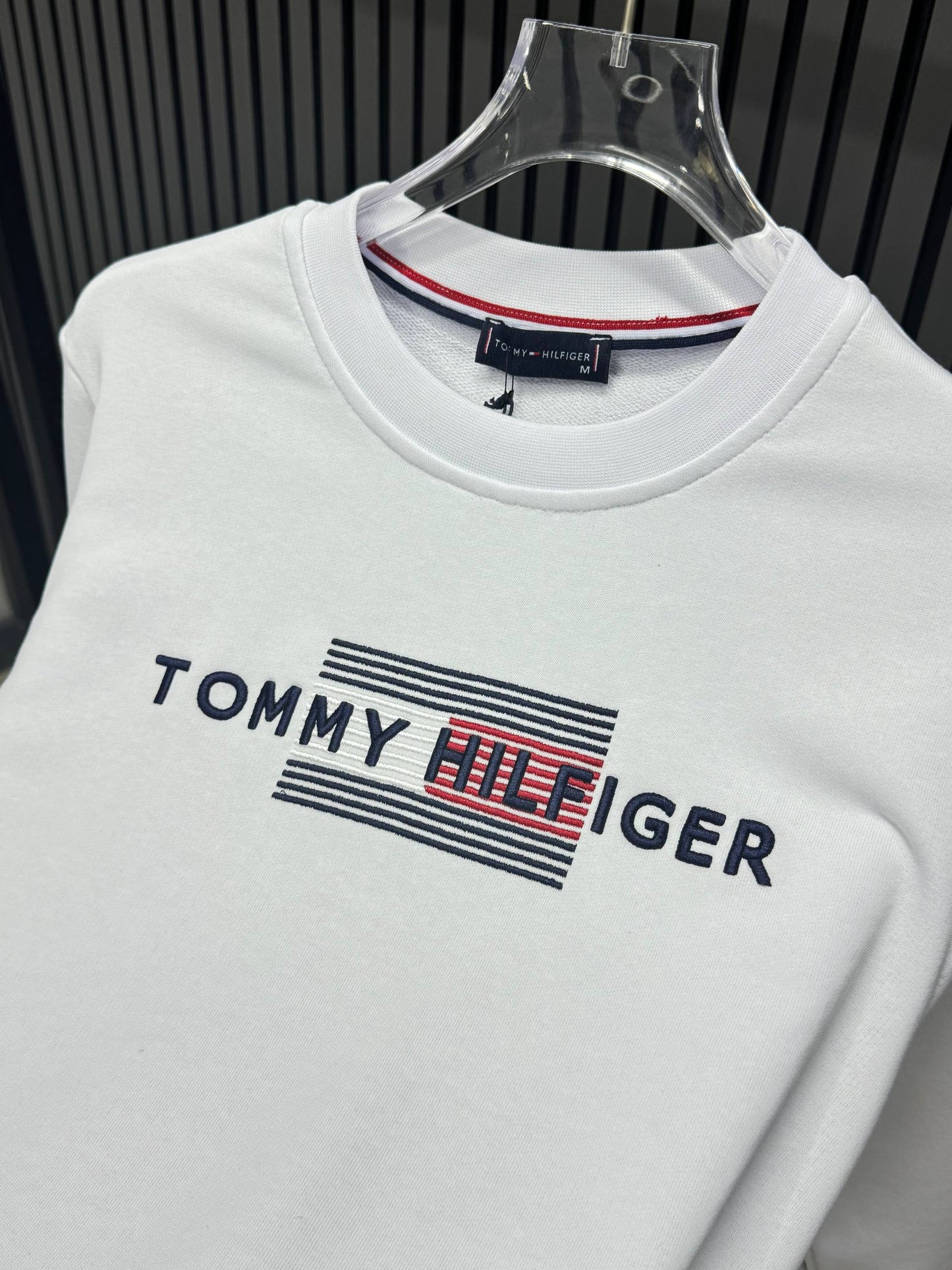 White Tommy Hilfiger Sweatshirt